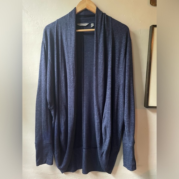 Athleta Luxe Pose Wrap Open Cardigan In Blue
Size Small Excellent - Picture 1 of 11